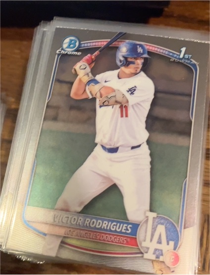 2025 Bowman Chrome Prospects #BCP-45 Victor Rodrigues — front