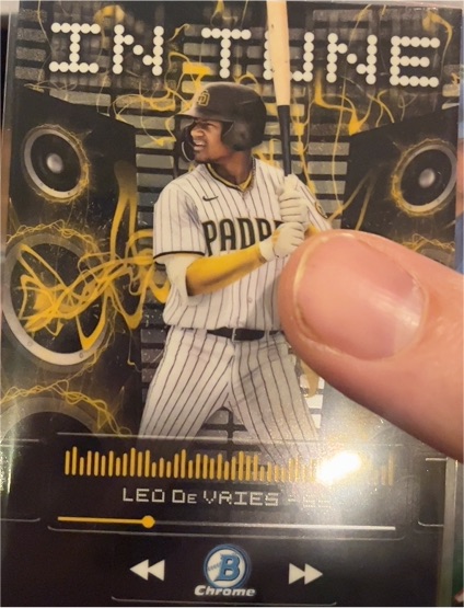 2024 Bowman Draft #IT-11 Leo De Vries In Tune — front