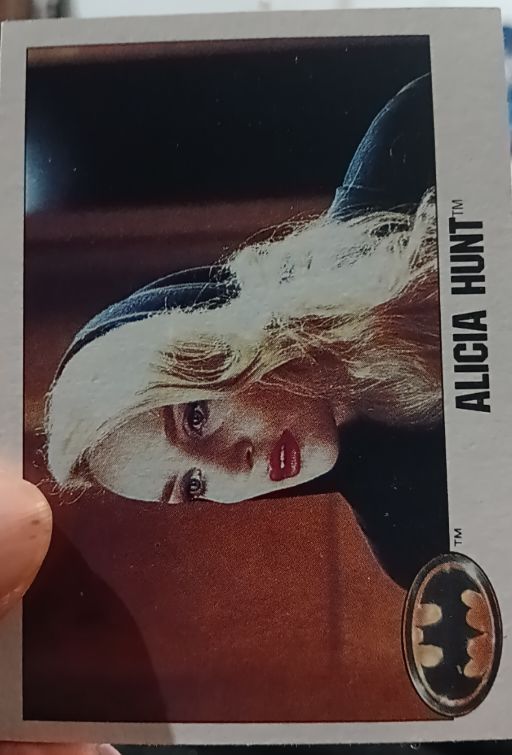 1989 Topps Batman #12 Alicia Hunt — front