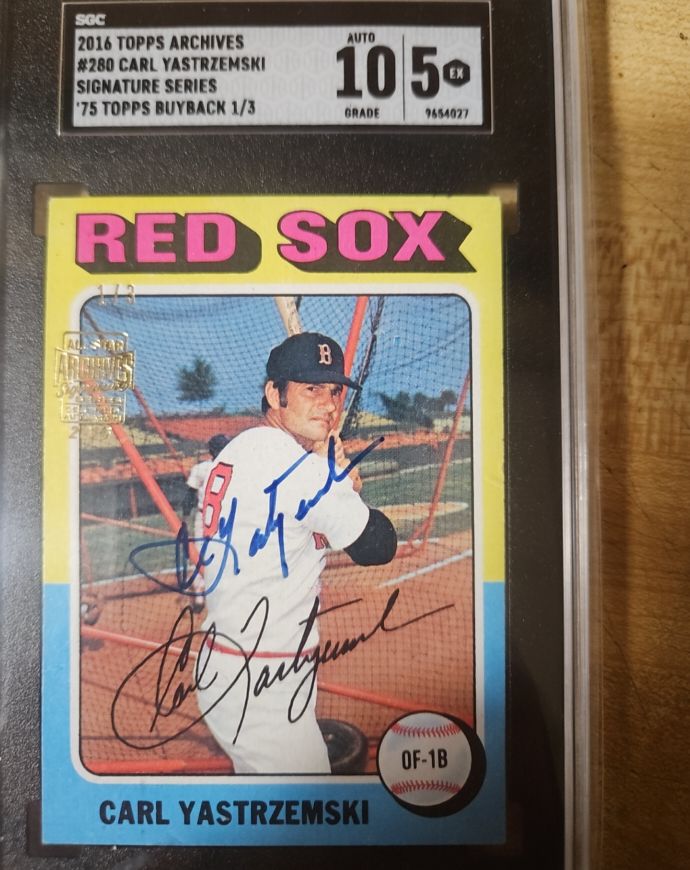 1975 Topps #280 Carl Yastrzemski — front