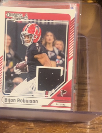 2024 Panini Donruss Threads #DTH-BRO Bijan Robinson — front