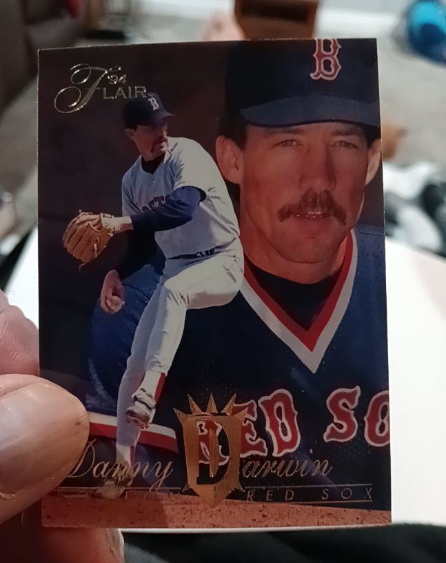 1994 Fleer Flair Danny Darwin Boston Red Sox — front