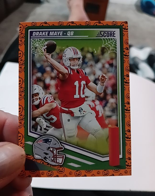 2025 Panini Score-A-Treat #27 Drake Maye — front