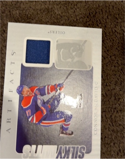 2023-24 Upper Deck Artifacts Silky Mitts #SM-CM Connor McDavid — front