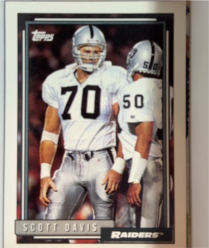 1992 Topps #364 Scott Davis — front