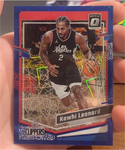 2023-24 Panini Donruss Optic #95 Kawhi Leonard Blue Velocity — front