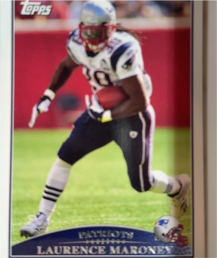 2009 Topps #12 Laurence Maroney — front