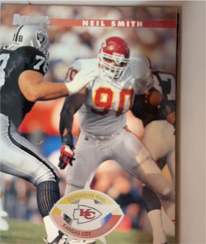 1996 Donruss #22 Neil Smith — front