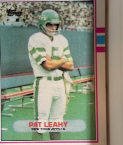 1989 Topps #237 Pat Leahy — front