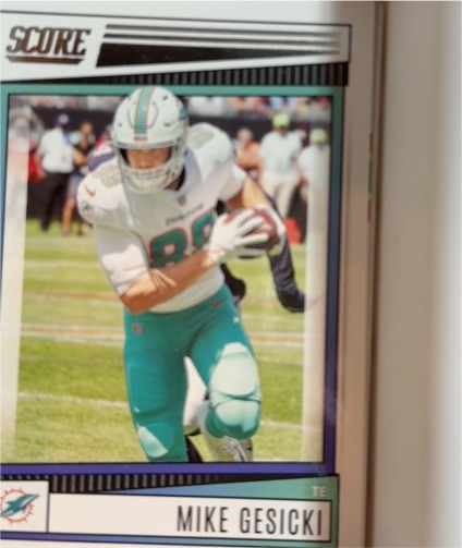 2022 Score #273 Mike Gesicki — front