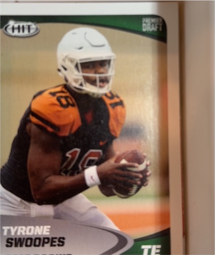 2017 Sage Hit Premier Draft Gold #17 Tyrone Swoopes — front