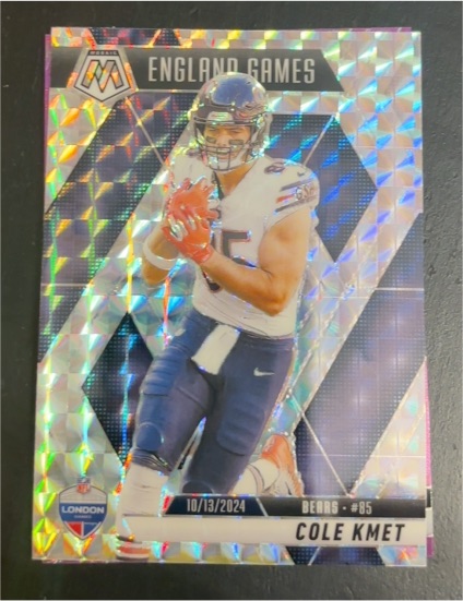2025 Panini Mosaic #254 Cole Kmet — front