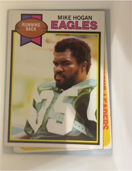1979 Topps #403 Mike Hogan Philadelphia Eagles — front