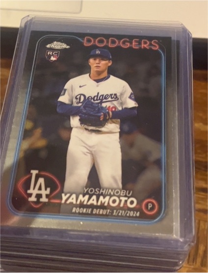 2024 Topps Chrome Update #US149 Yoshinobu Yamamoto — front