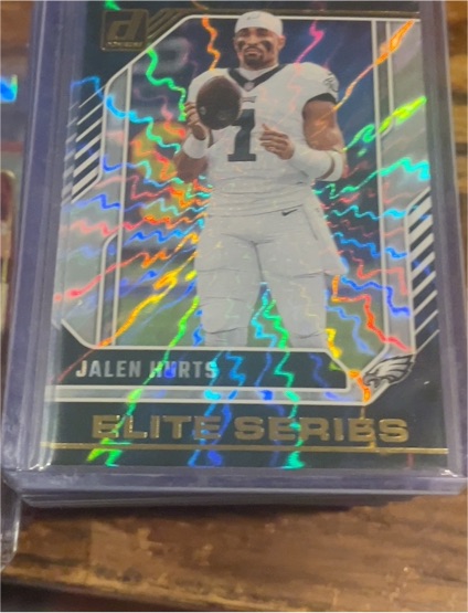 2024 Panini Donruss Elite Series #8 Jalen Hurts — front