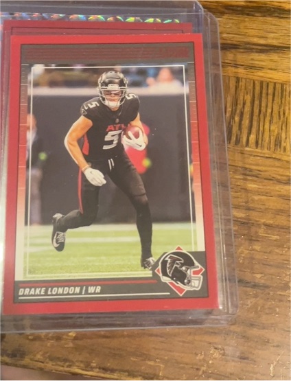 2024 Panini Score #15 Drake London — front