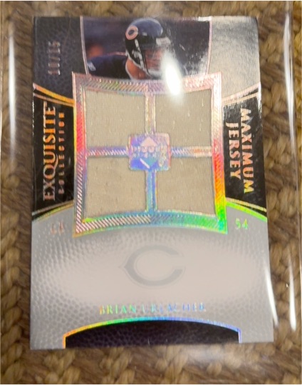 2007 Upper Deck Exquisite Collection Maximum Jersey #54 Brian Urlacher — front
