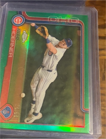2025 Topps Chrome #107 Nico Hoerner — front