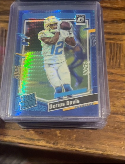 2023 Donruss Optic Rated Rookie Blue Scope Prizm #262 Derius Davis — front