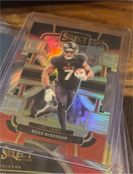 2023 Panini Select Concourse #4 Bijan Robinson — front