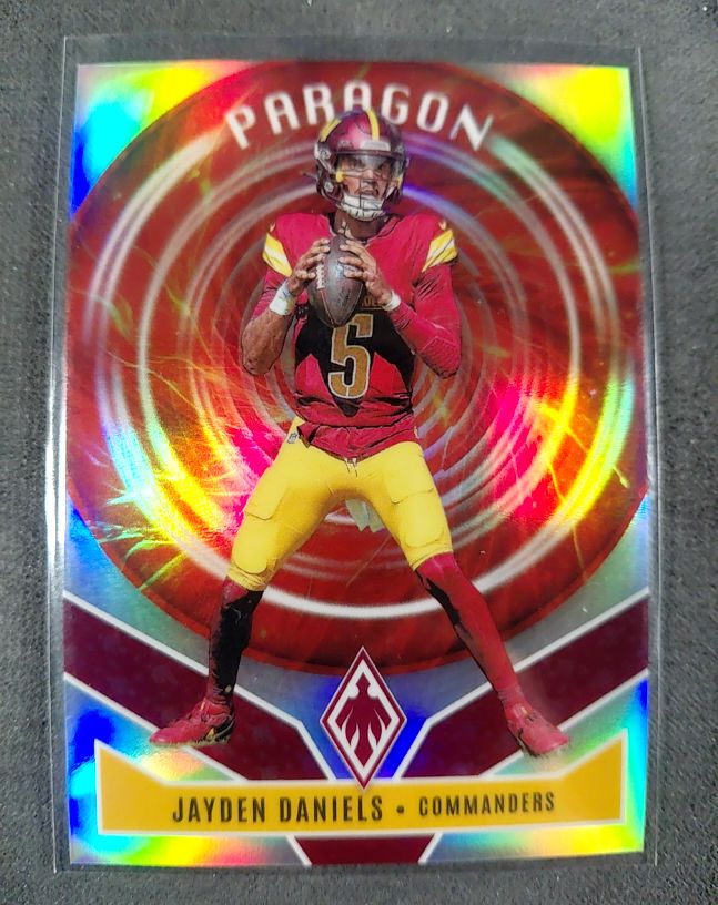 2025 Panini Phoenix #1 Jayden Daniels Paragon — front