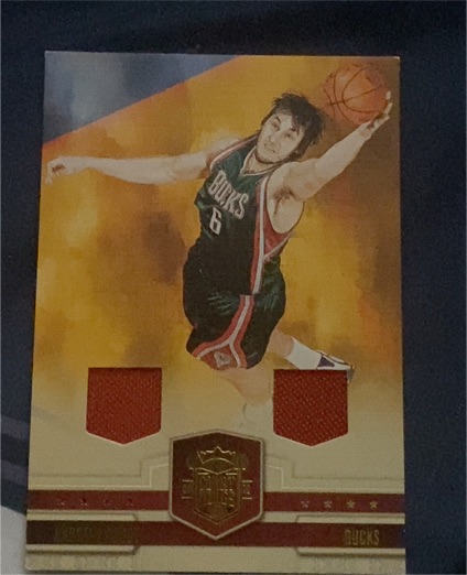 2010 Panini Court Kings #71 Andrew Bogut — front