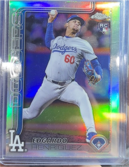 2025 Topps Chrome #71 Edgardo Henriquez — front