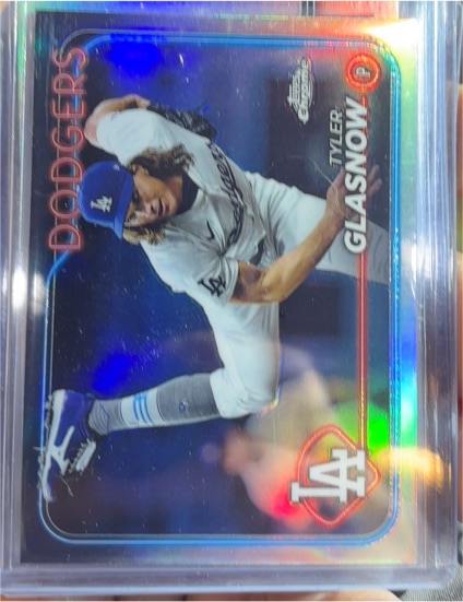 2024 Topps Chrome #54 Tyler Glasnow — front