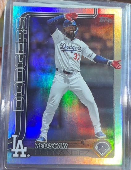 2025 Topps Series 1 #176 Teoscar Hernandez — front