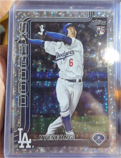 2025 Topps Series 2 #573 Hyeseong Kim — front