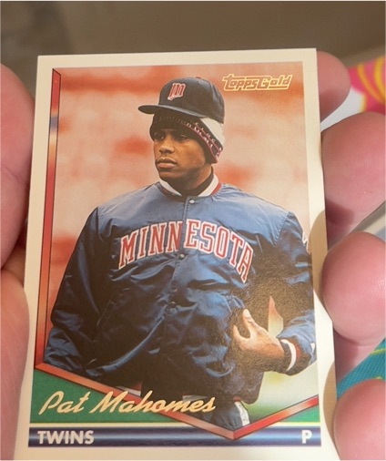1994 Topps #43 Pat Mahomes — front
