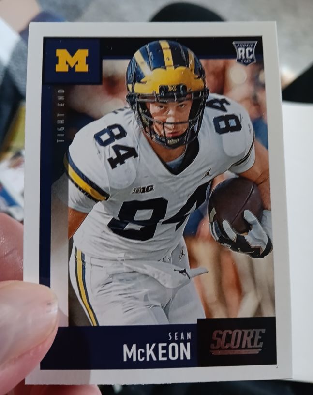 2020 Panini Score #410 Sean McKeon — front