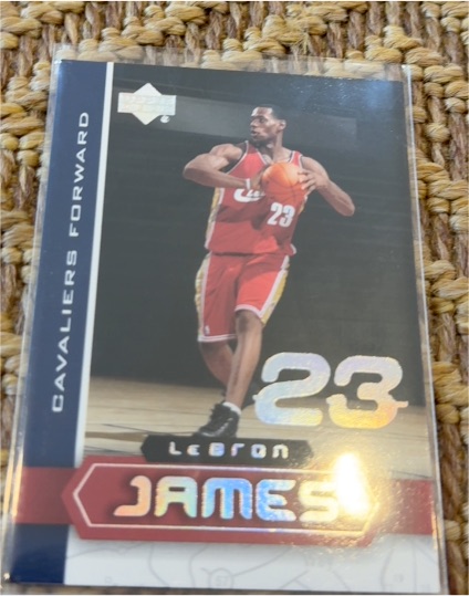 2002-03 Upper Deck UD Superstars #LBJ-4 LeBron James — front