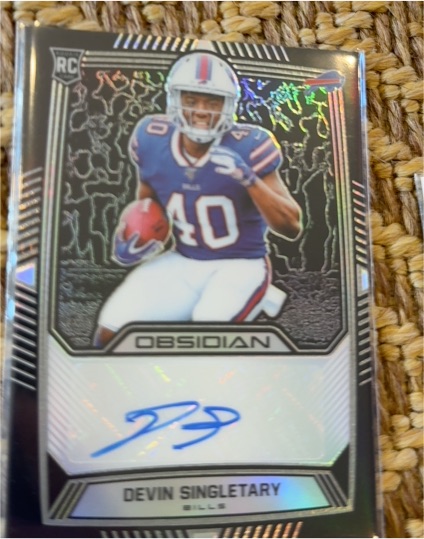 2019 Panini Obsidian #RA-DSI Devin Singletary — front