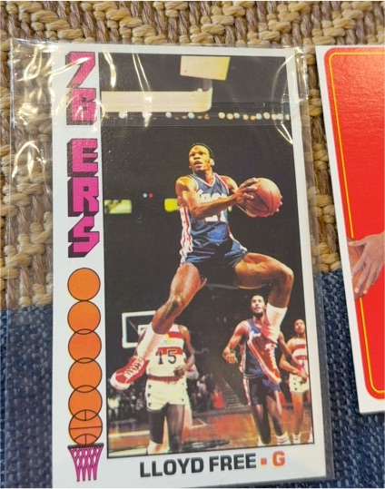 1976-77 Topps #143 Lloyd Free Philadelphia 76ers — front