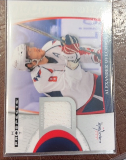 2007-08 Fleer Hot Prospects Hot Materials #HM-AO Alexander Ovechkin — front