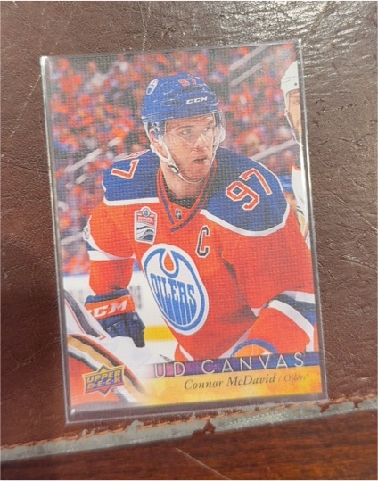 2017-18 Upper Deck Canvas #C33 Connor McDavid — front