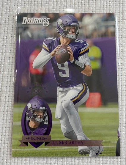 2025 Donruss #10 J.J. McCarthy Retro 1995 — front
