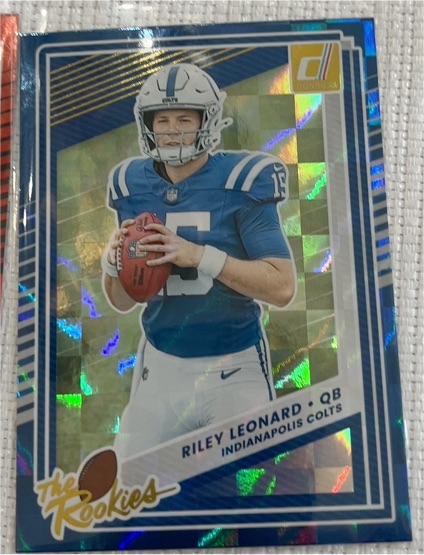 2025 Panini Donruss #28 Riley Leonard The Rookies — front