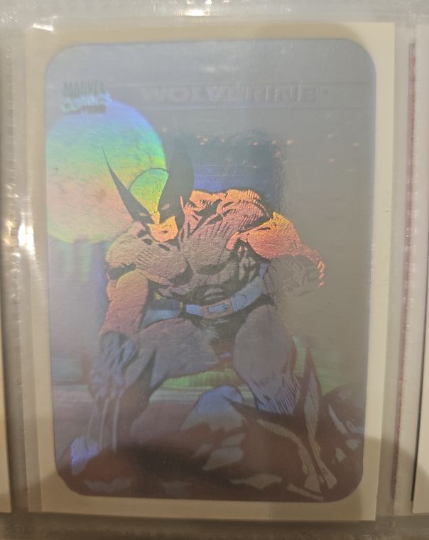 1990 Impel Marvel Universe #MH4 Wolverine Hologram — front