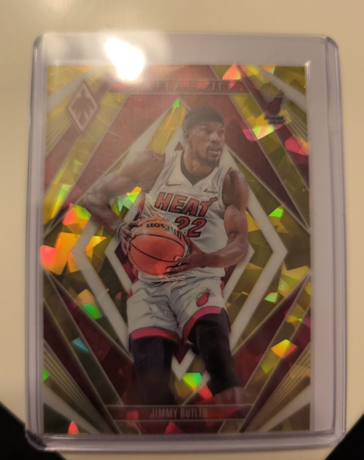 2023-24 Panini Phoenix Paragon #11 Jimmy Butler — front