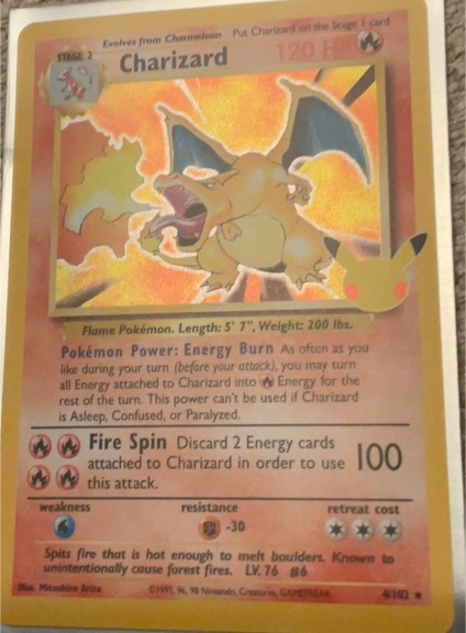 1999 Pokémon #4 Charizard — front