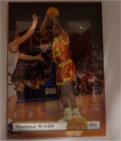 1993 Classic Chromium Draft Stars #DS31 Harold Miner — front