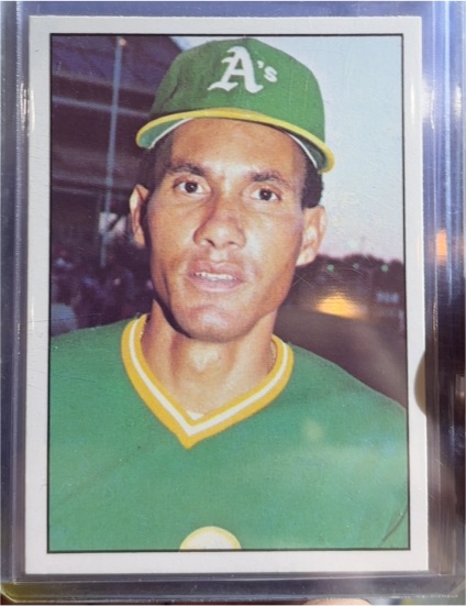 1975 SSPC #492 Bert Campaneris — front