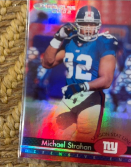 1997 Donruss #32 Michael Strahan — front