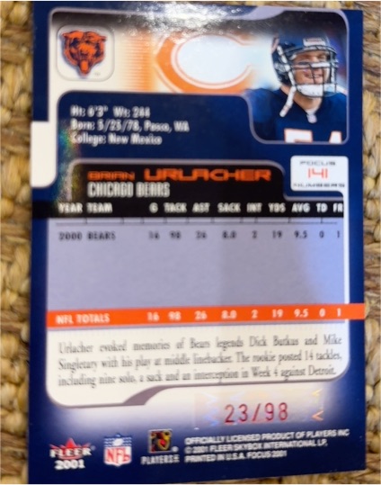 2001 Fleer Focus #141 Brian Urlacher — front