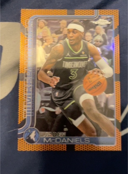 2025-26 Topps Chrome #176 Jaden McDaniels — front