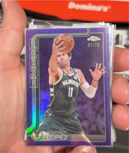 2025-26 Topps Chrome #159 Brook Lopez — front