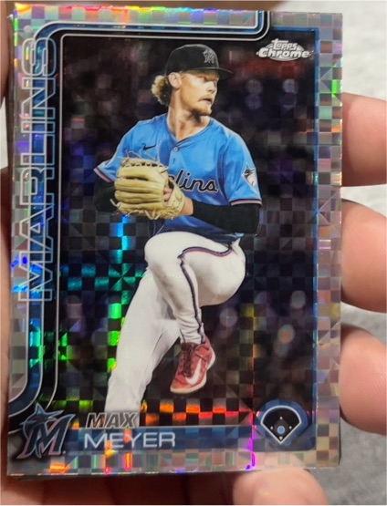 2025 Topps Chrome Update #USC183 Max Meyer — front