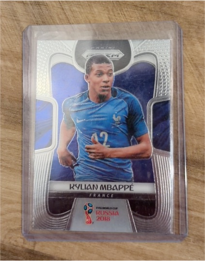 2018 Panini Prizm World Cup #80 Kylian Mbappé Rookie RC — front